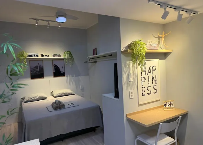 Charmoso Apartamento No Leblon